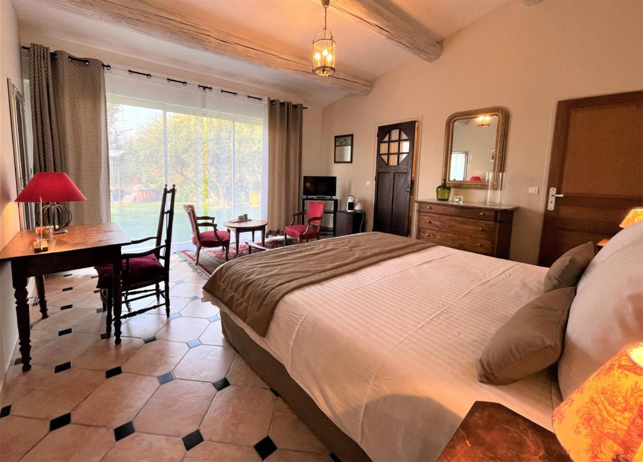 Le Mas Carre Seguret Bed & Breakfast Luaran gambar